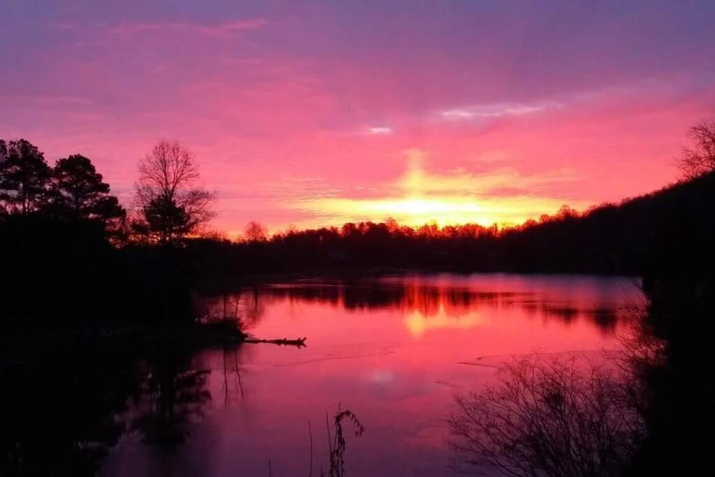 Waterfront Cabin 20 Mins To National Park & Massanutten! Stanardsville Exterior photo