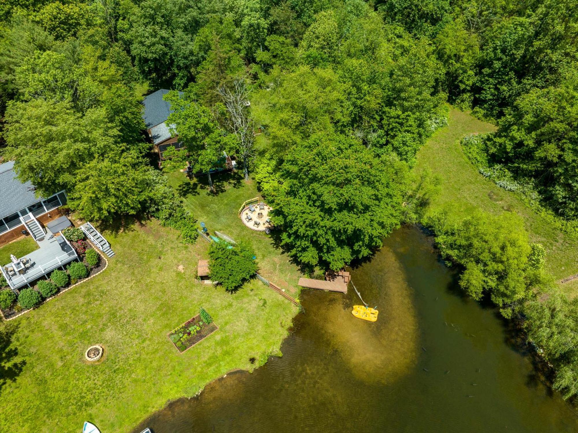 Waterfront Cabin 20 Mins To National Park & Massanutten! Stanardsville Exterior photo